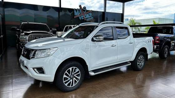 NISSAN FRONTIER 2.3 16V TURBO DIESEL LE CD 4X4 AUTOMÁTICO